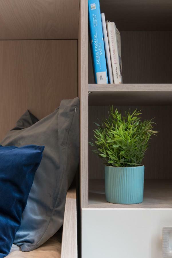 Neapolitan Suites - Rosaroll 98 Apartment *